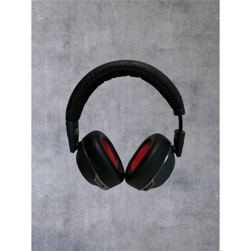 Plantronics Voyager 8200 UC Bluetooth Headphones Black Red Noise Canceling-Read